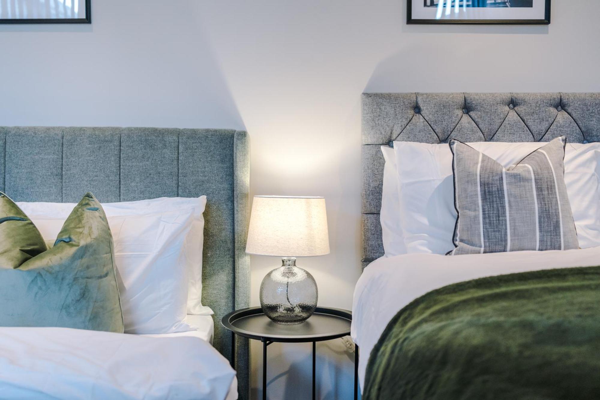 Apartment Designer In Leeds Sleeps 5
